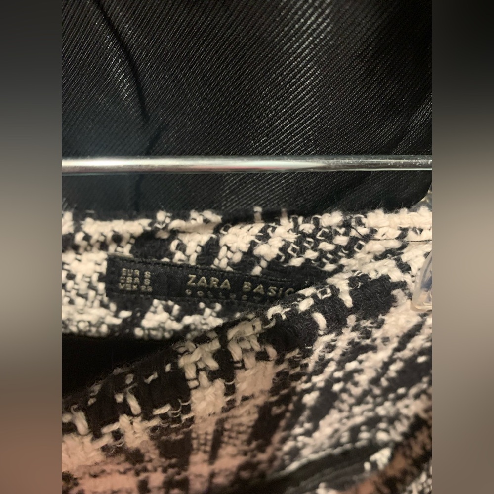 Bundle of Zara Black and White Tweed Jacket & Skirt - Picture 8 of 8